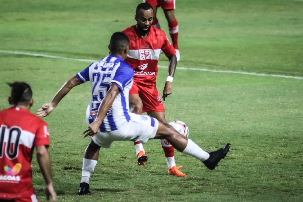CRB e CSA fazem jogo ap&aacute;tico e ficam no empate