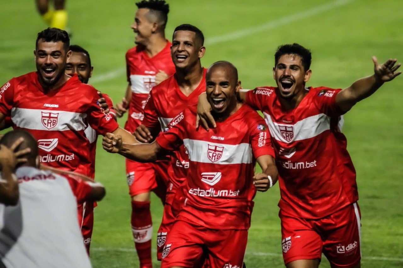 CRB vence Confiança no Rei Pelé e se afasta de vez da zona de rebaixamento