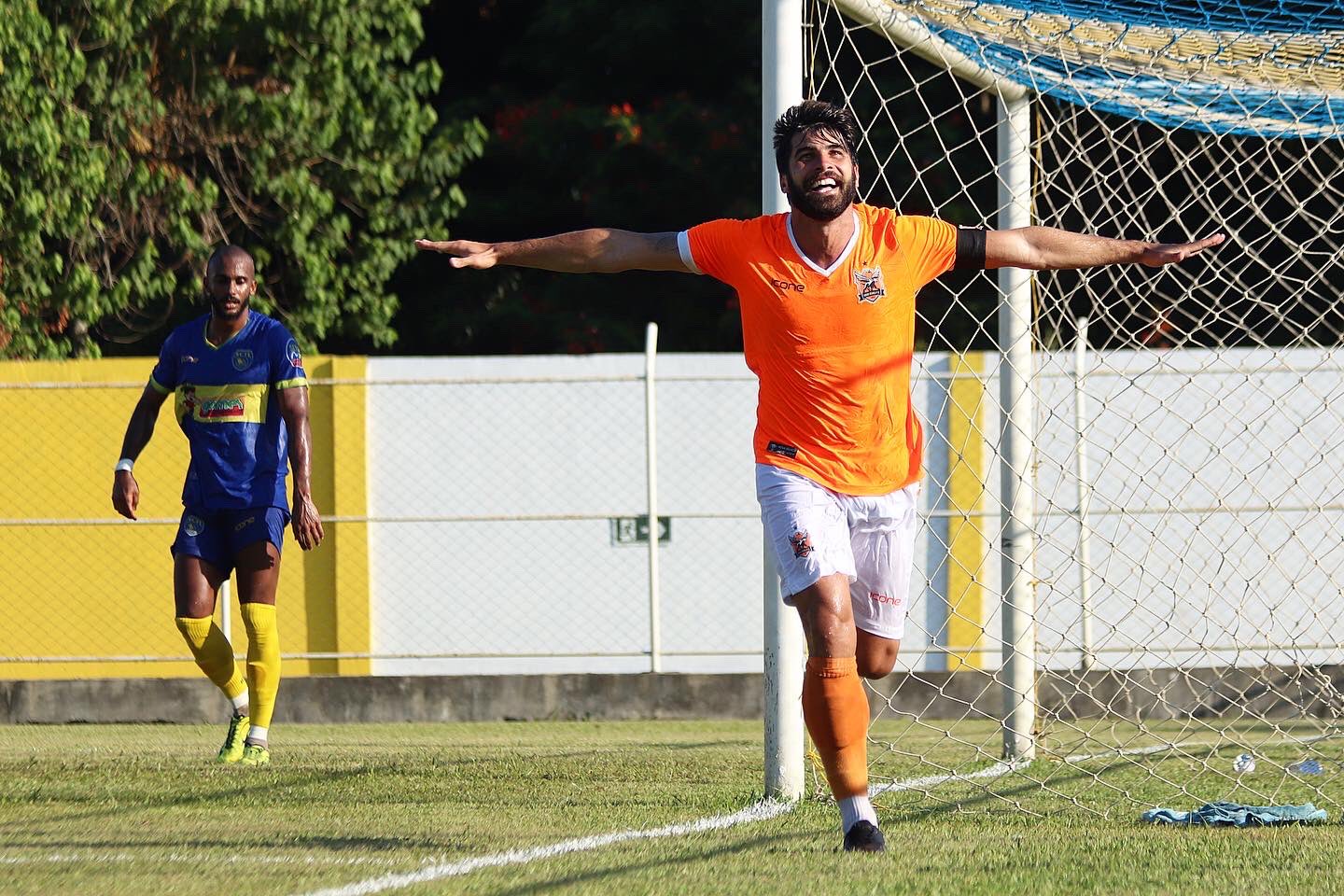 Nova Iguaçu vence fora de casa e garante a liderança do Carioca