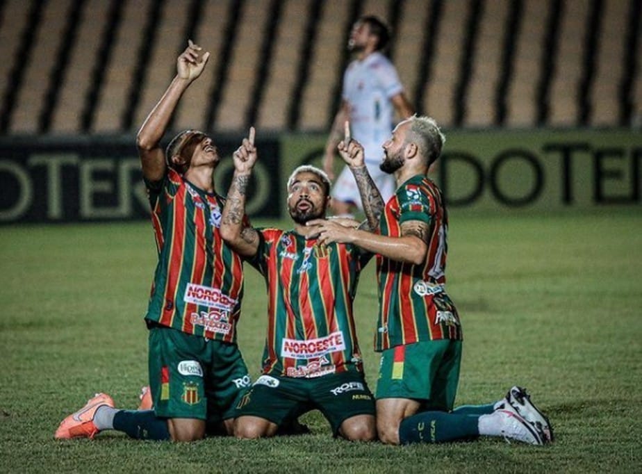 Sampaio Corrêa encerra jejum e vence o Paraná pela Série B