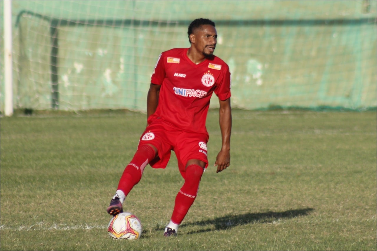 Am&eacute;rica-RN v&ecirc; Neilson e time pronto contra o Floresta
