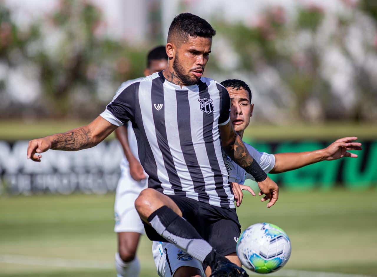 Wesley Elogia Ceará E Projeta Duelo Pelo Aspirantes Wesley entende a importância do primeiro contra o Juventude. Foto destaque: Reprodução/ Roberto Zacarias/Mafalda Press