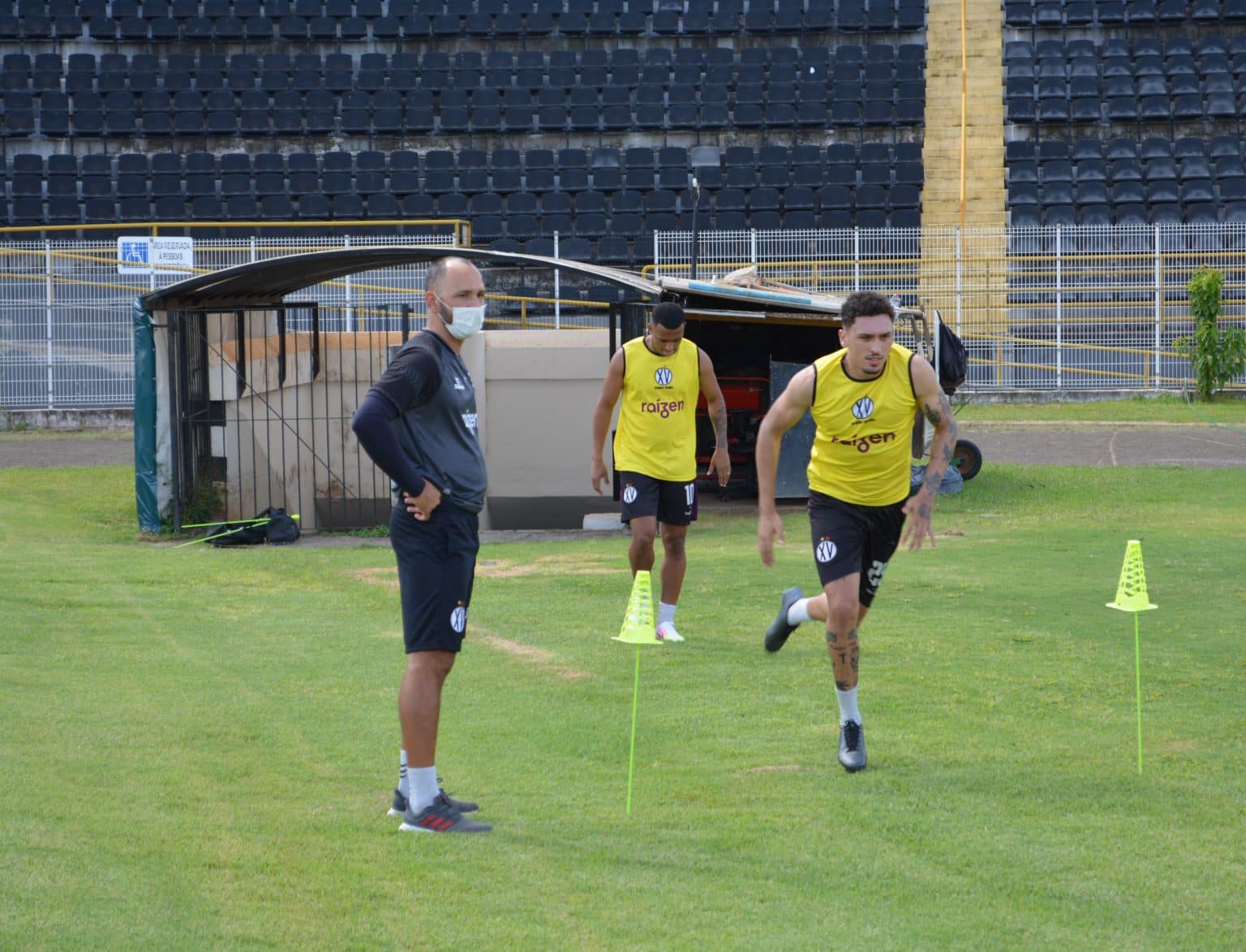 XV de Piracicaba realiza avalia&ccedil;&otilde;es f&iacute;sicas com o elenco