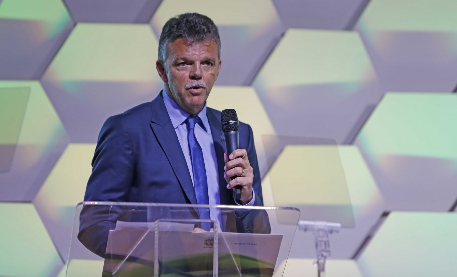 Gilmar Rinaldi revela problemas com Neymar na sele&ccedil;&atilde;o