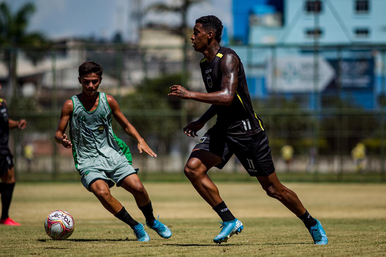 Volta Redonda goleia Paraíba do Sul em jogo-treino