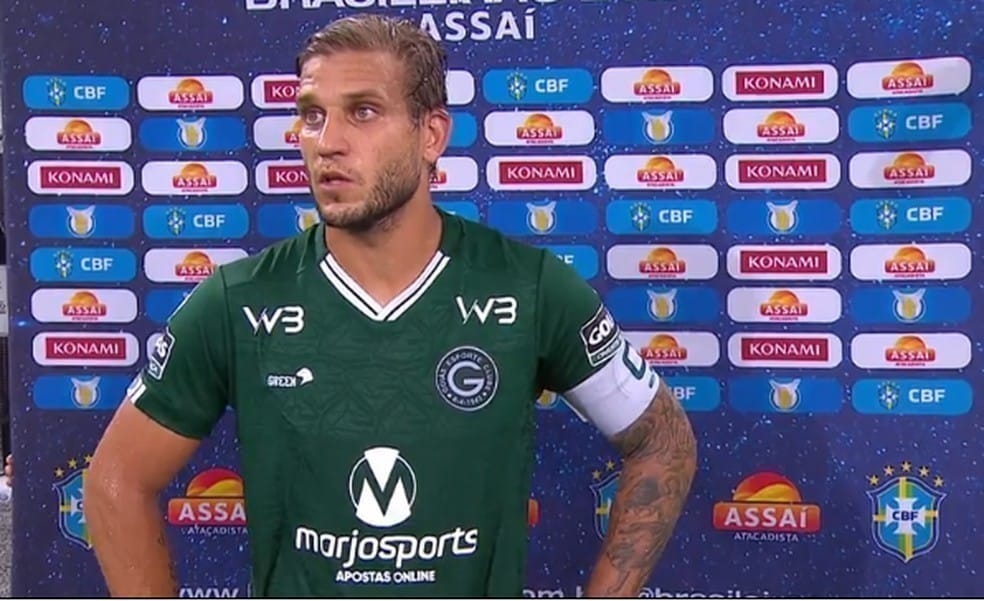 Ap&oacute;s virada, Rafael Moura diz &ldquo;Tem que ser guerreiro&rdquo;