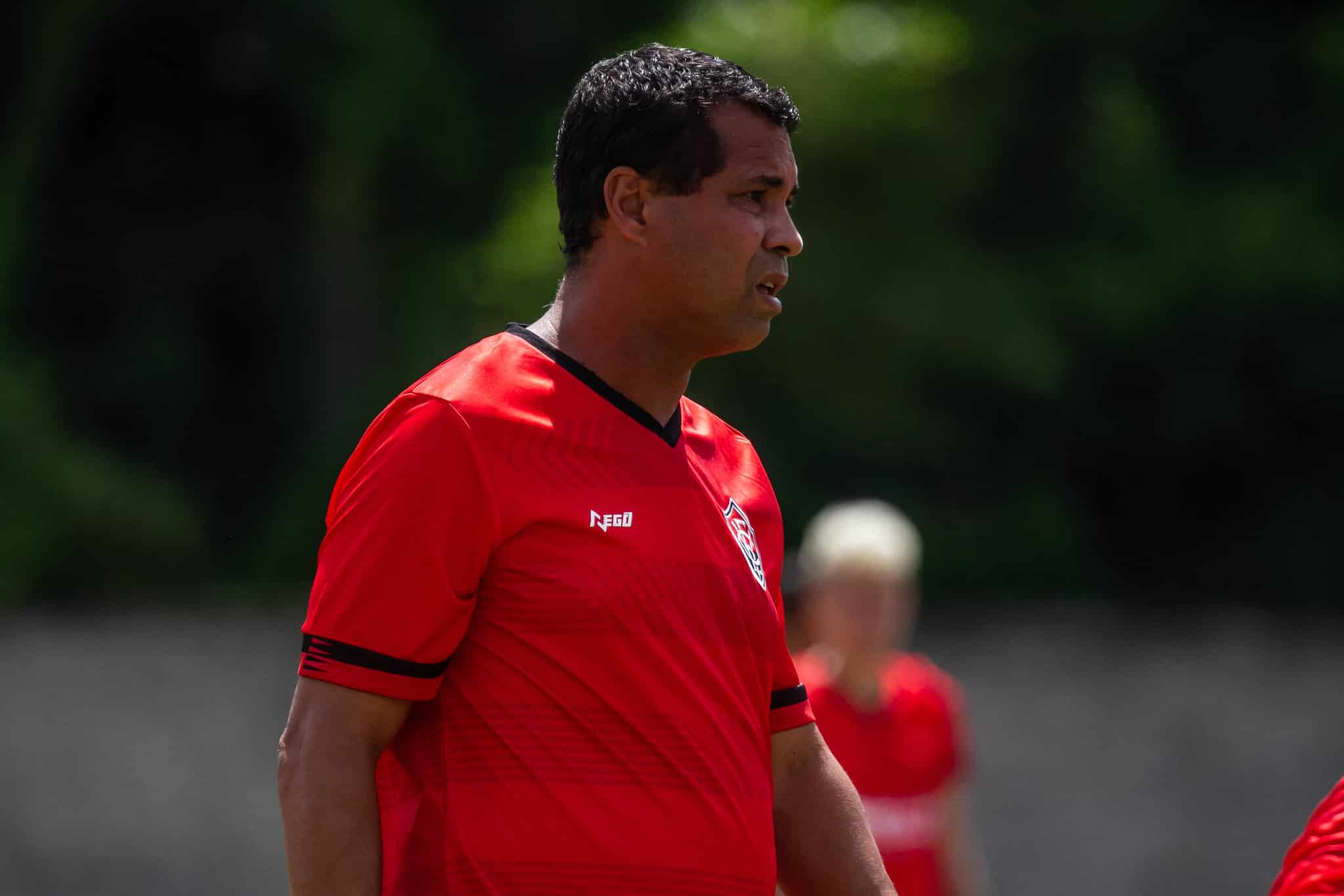 Vit&oacute;ria deve manter time titular diante do Atl&eacute;tico de Alagoinhas