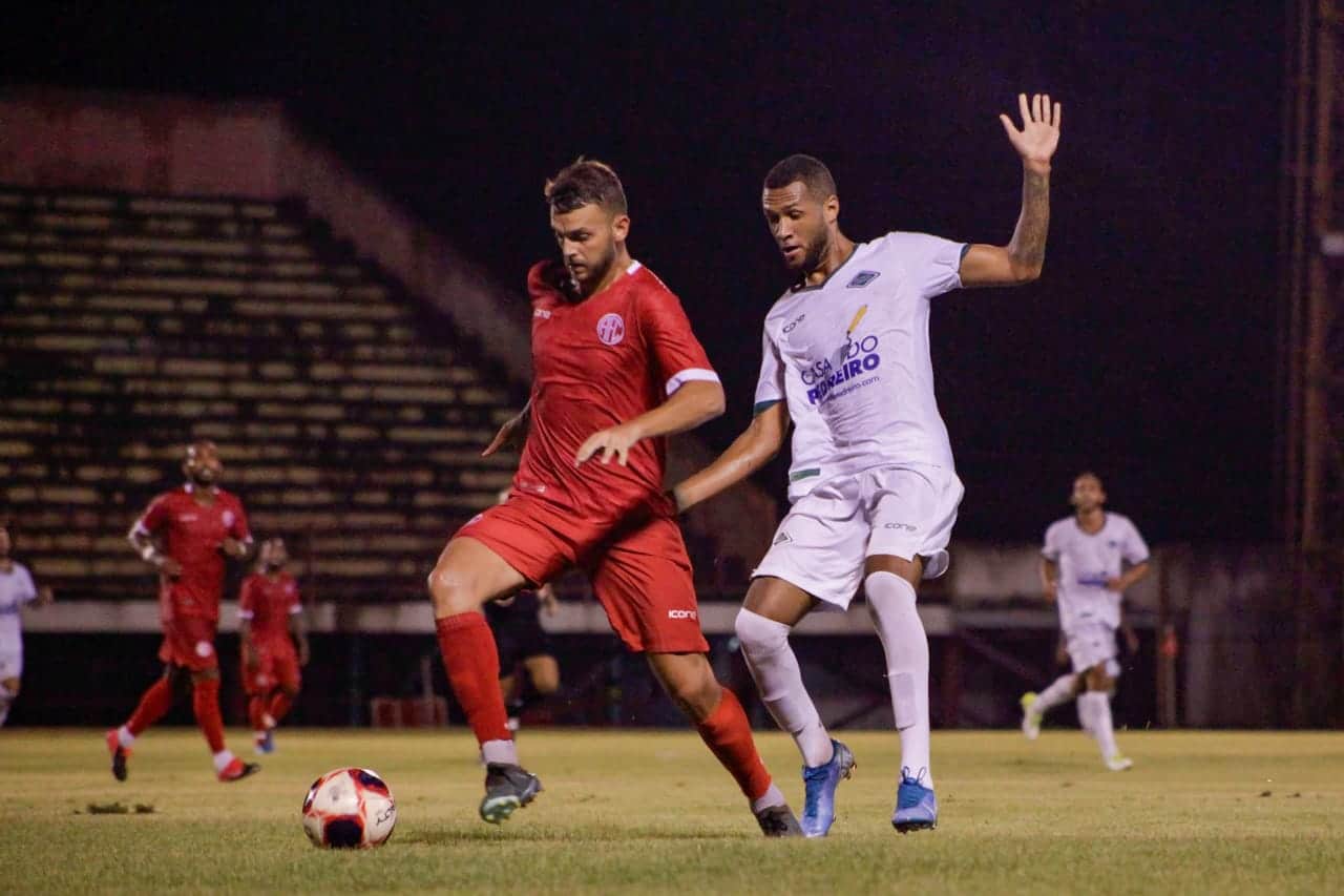 América e Cabofriense empatam pelo Carioca