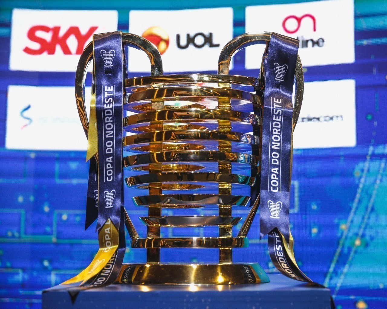 Salgueiro volta atrás e vai participar da Copa do Nordeste e Copa do Brasil