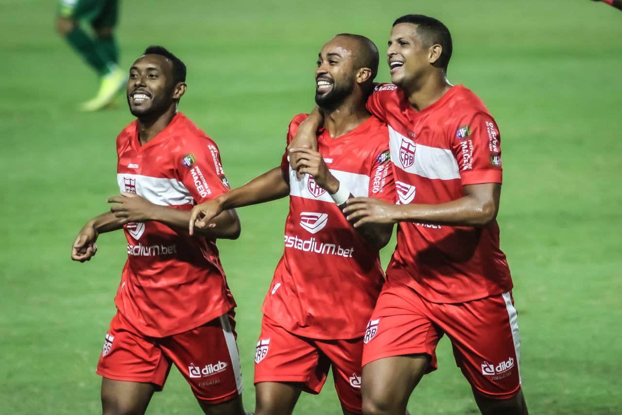CRB goleia o promovido Cuiabá na despedida