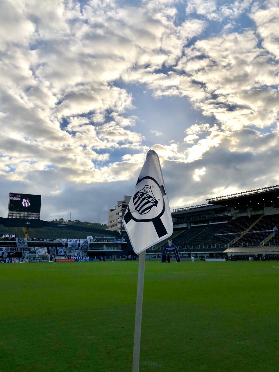 Santos divulga lista inicial para o Paulist&atilde;o com desfalques