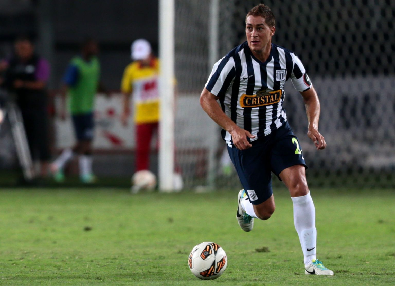 Vila Nova é condenado a pagar quantia a jogador que nunca esteve em Goiânia