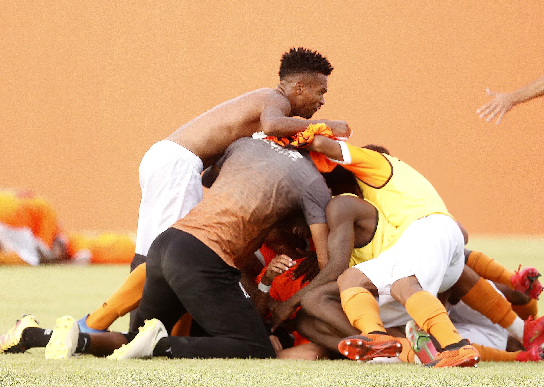 Orgulho da Baixada! No último minuto, Nova Iguaçu empata com Cabofriense e garante vaga na próxima fase do Carioca 2021