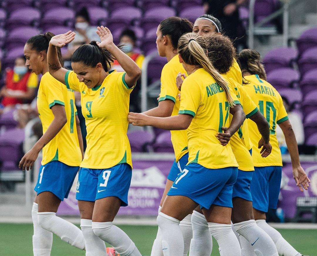 Sele&ccedil;&atilde;o Brasileira Feminina faz estreia com vit&oacute;ria contra a Argentina no She Believes Cup