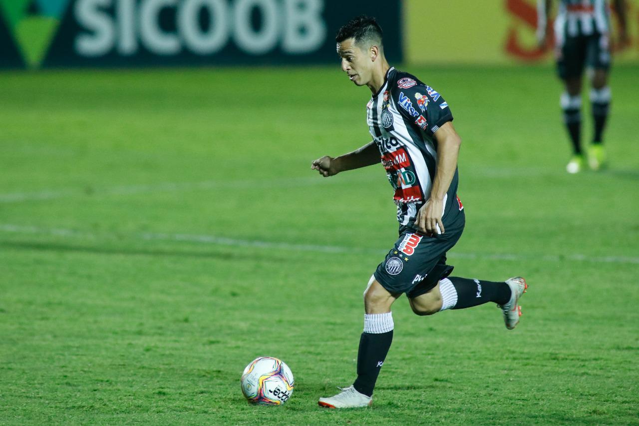 Thomaz valoriza sequ&ecirc;ncia no Oper&aacute;rio: &ldquo;Muito bom come&ccedil;ar a temporada aqui&rdquo;