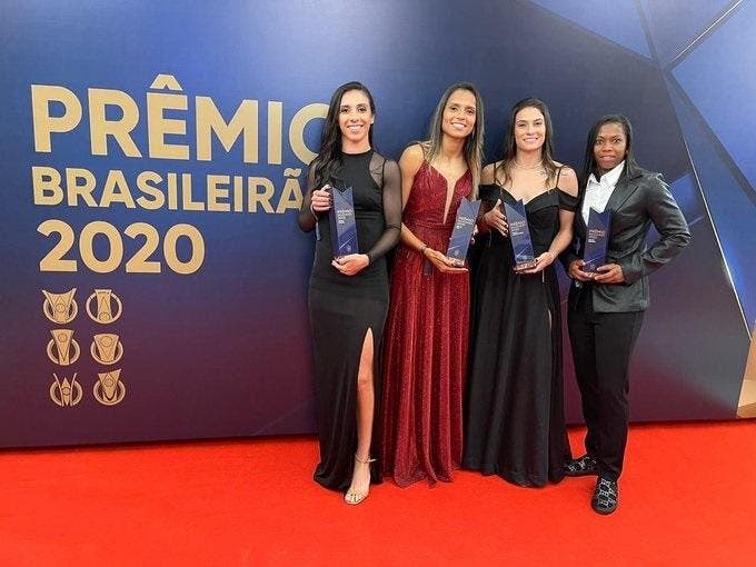 Premiações do Brasileirão 2020: Avaí Kindermann tem quatro atletas entre as melhores