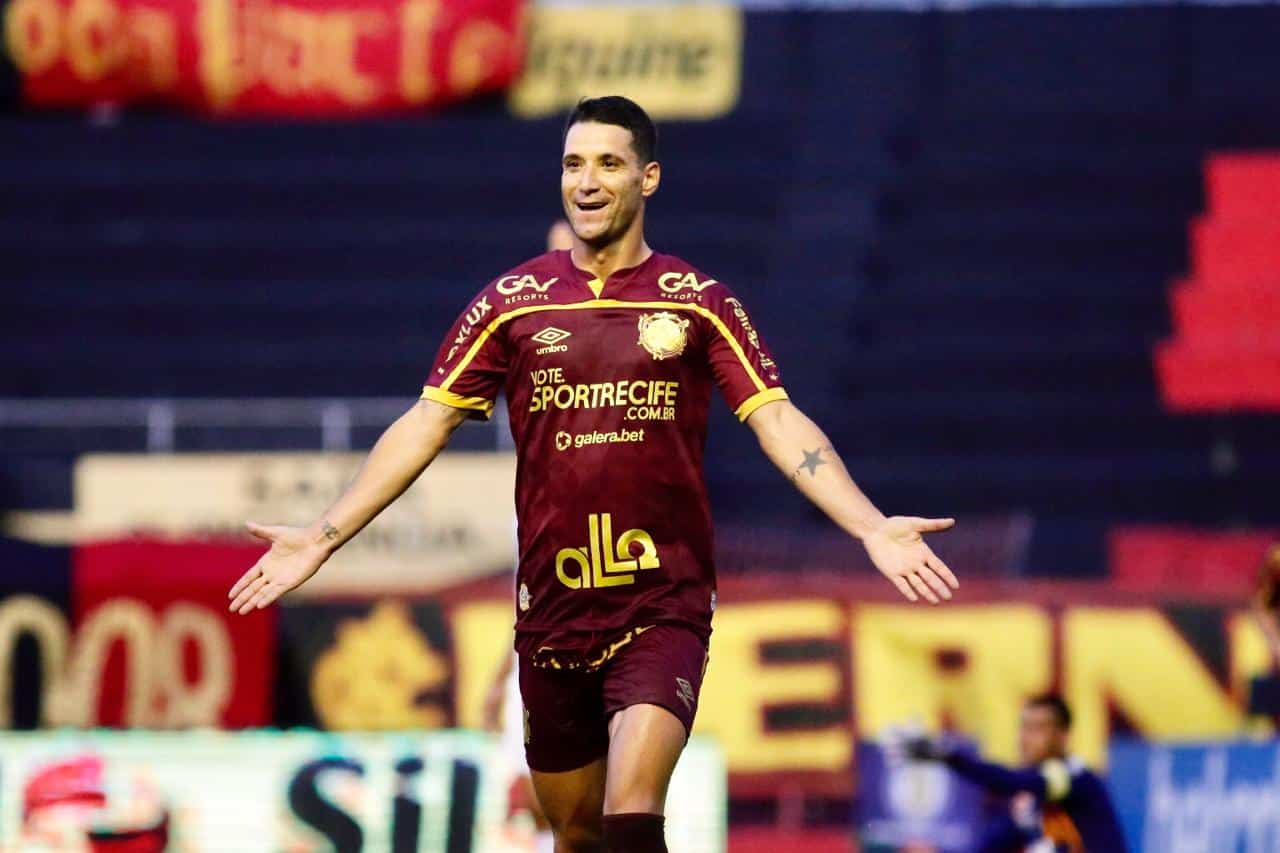 Parab&eacute;ns, Thiago Neves! O TN30 da Ilha completa 36 anos