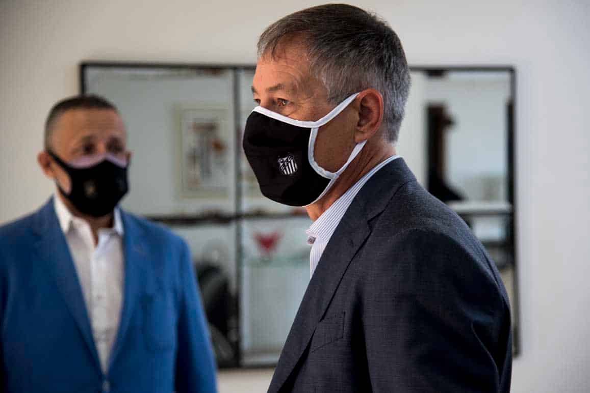 Contrato com Ariel Holan recebe criticas do conselho fiscal