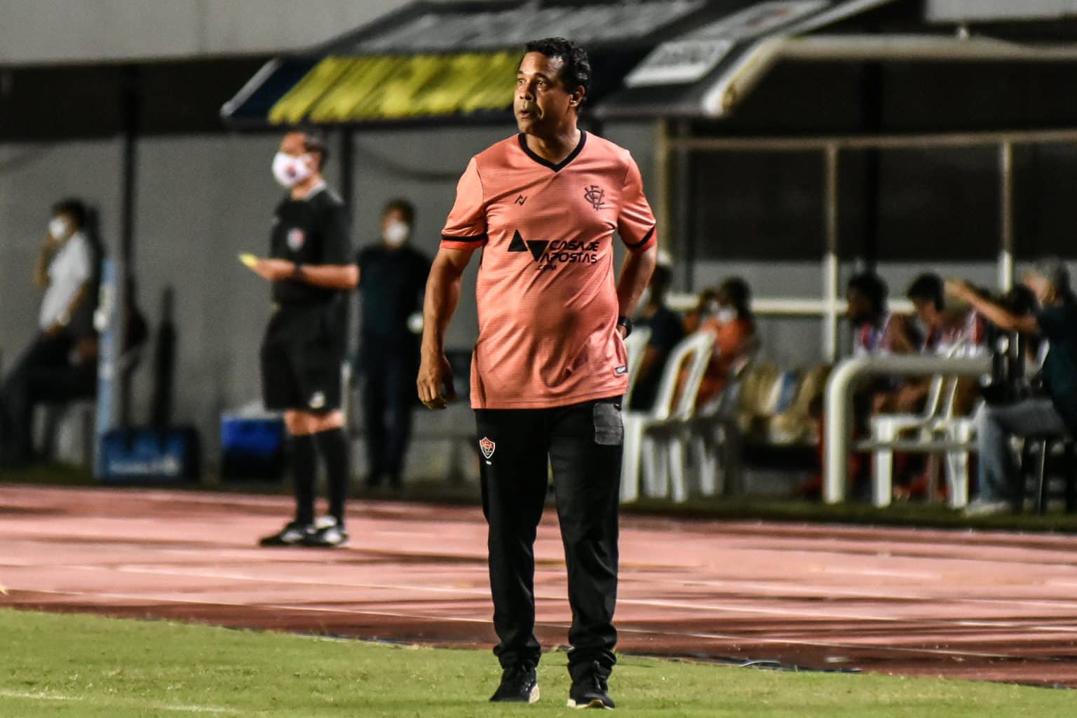 Rodrigo Chagas garante escala&ccedil;&otilde;es de refor&ccedil;os na defesa diante do CRB