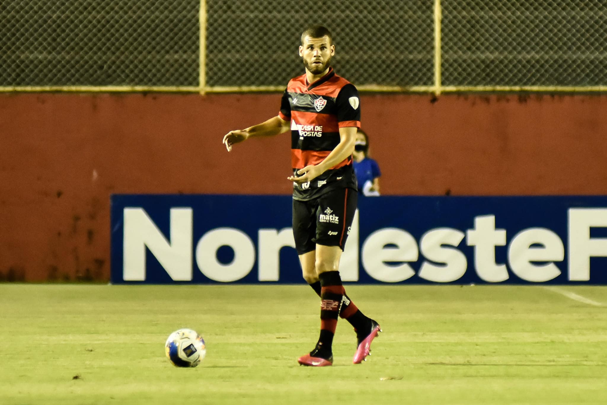 Marcelo Alves prega solidez do sistema defensivo e elogia parceria com Wallace