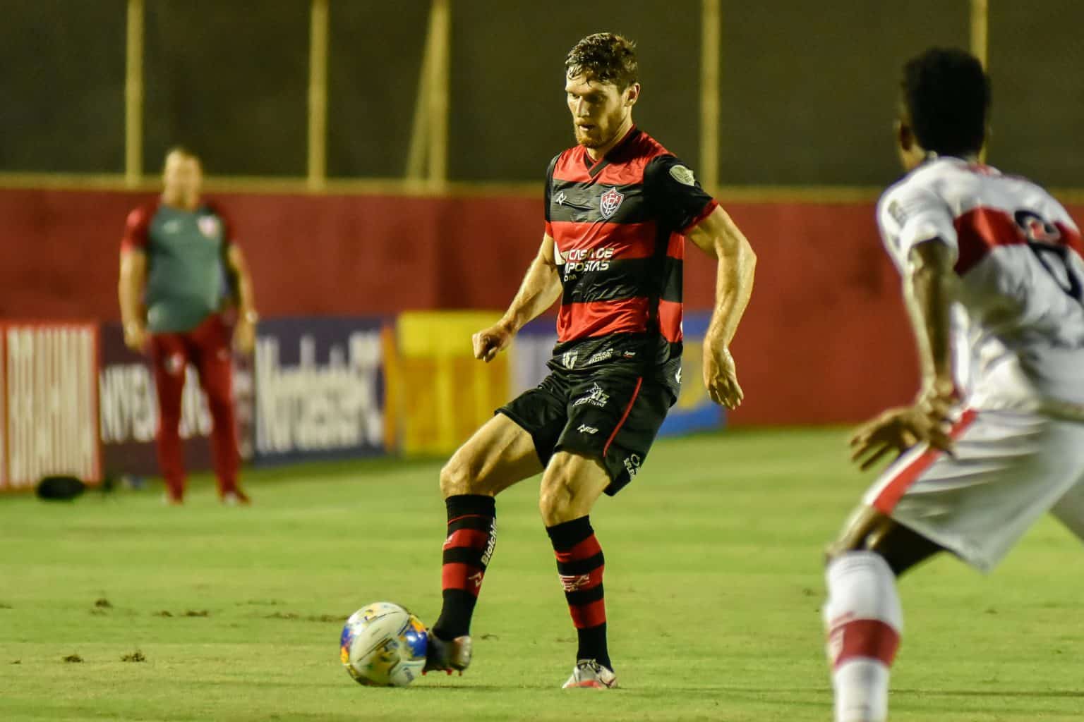 Raul Prata avalia estreia como positiva e pontua gosto por atacar