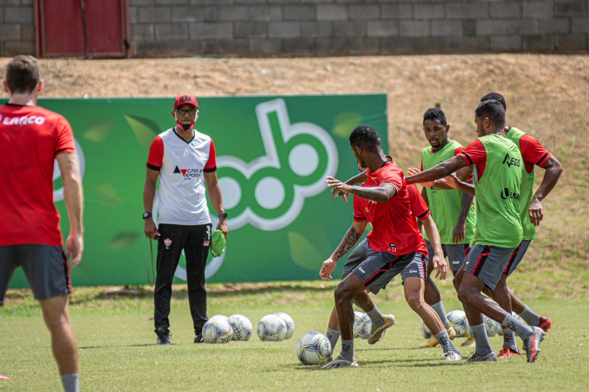 Vit&oacute;ria fecha prepara&ccedil;&atilde;o para enfrentar o Bahia de Feira