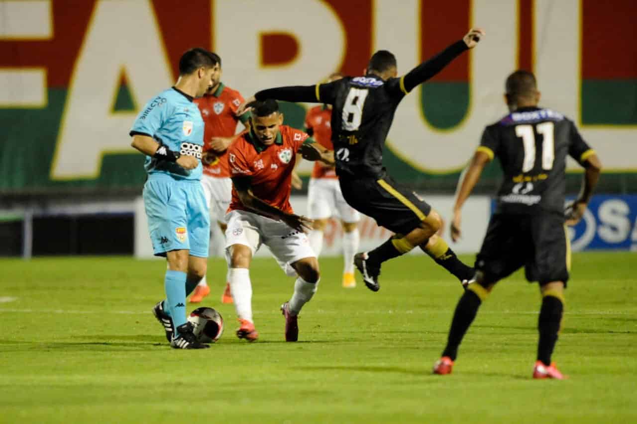 Portuguesa n&atilde;o sofre tr&ecirc;s gols h&aacute; 17 jogos e liga sinal de alerta no in&iacute;cio da S&eacute;rie A2