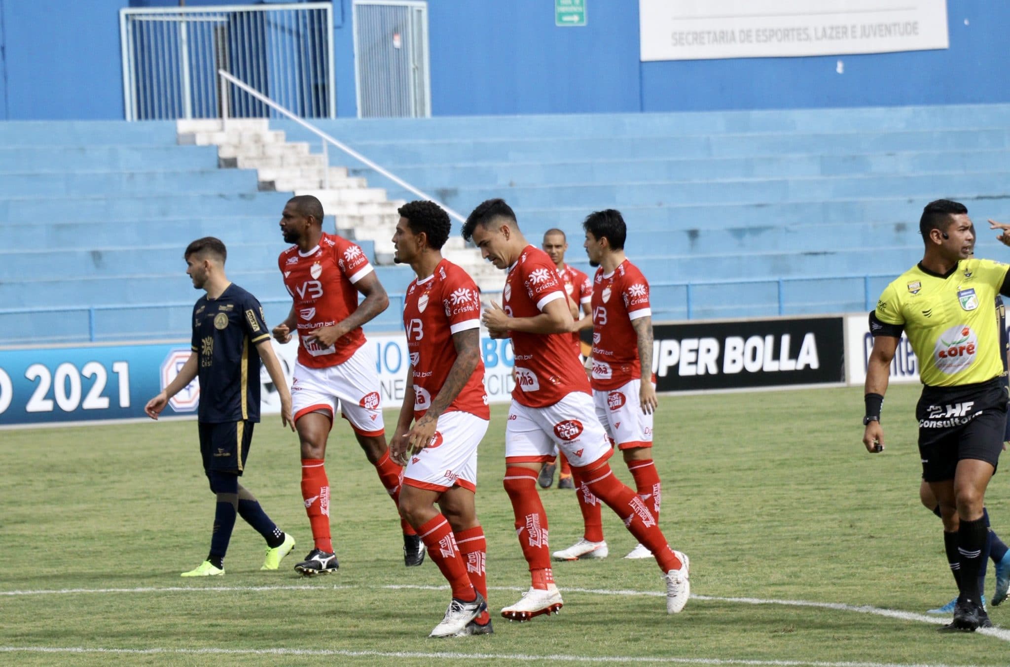 Aparecidense x Vila Nova como aconteceu &ndash; pontua&ccedil;&atilde;o, destaques e rea&ccedil;&atilde;o