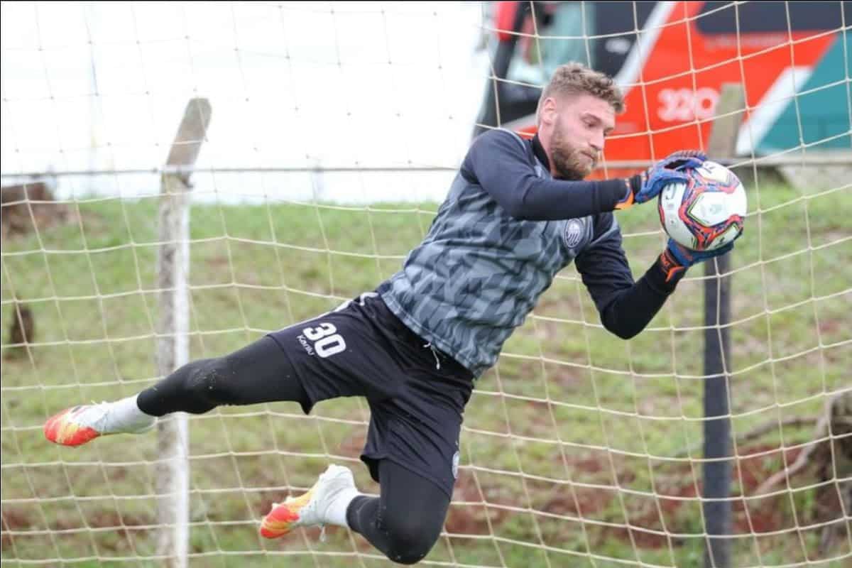 Simão celebra retorno ao Operário e confia em primeira vitória no Paranaense