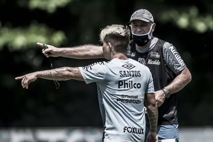 Ariel Holan fala sobre ‘chance para jovens de muito futuro’ e comenta: “É muito motivador e mobilizador”