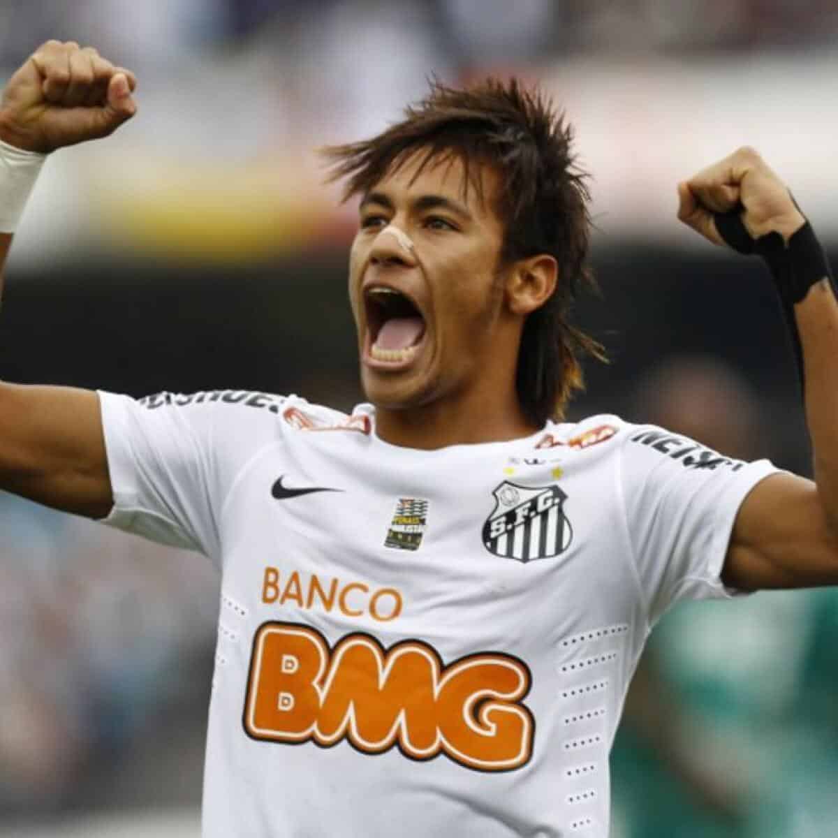 Andres Rueda confirma reaproximação do Santos com Neymar