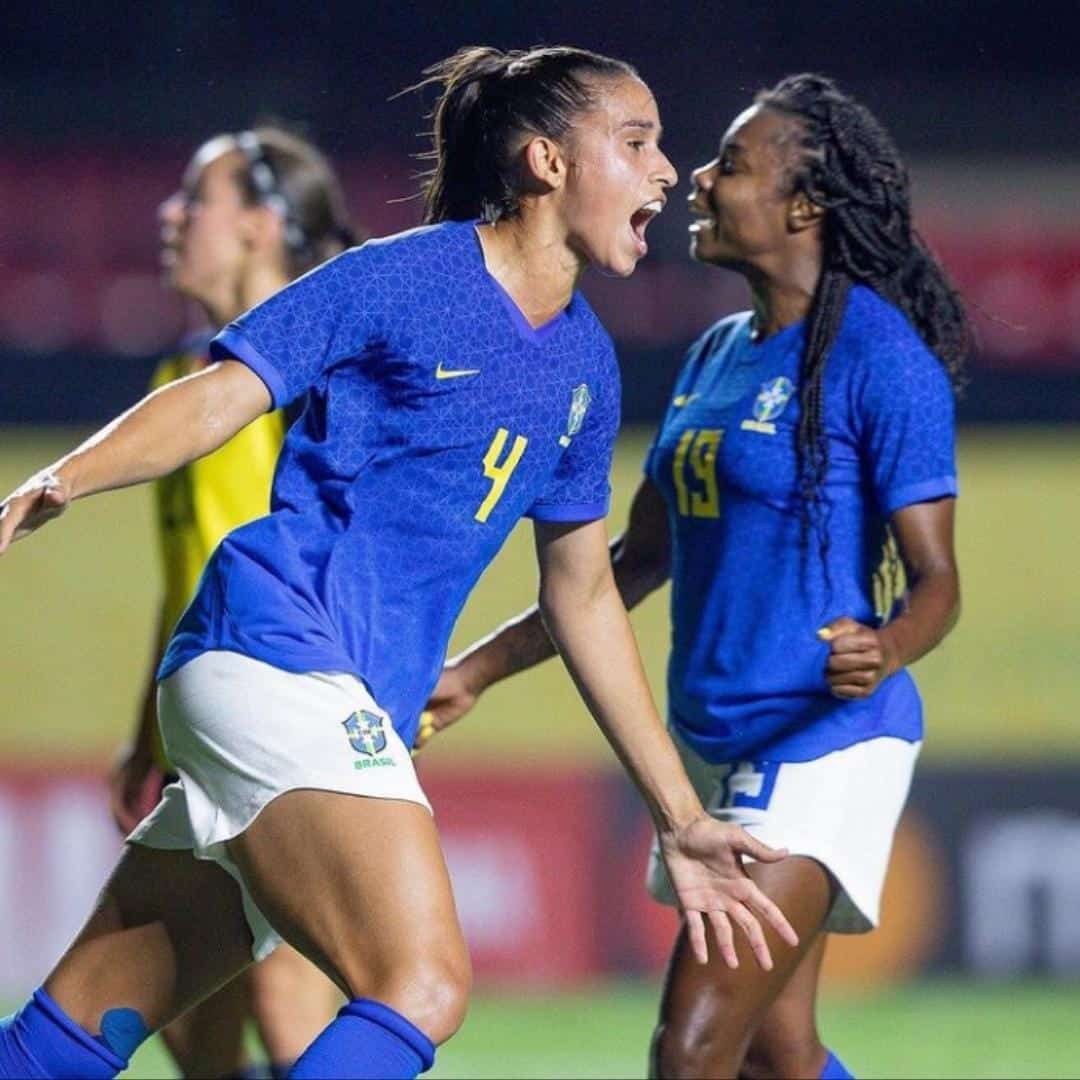 Rafaelle, zagueira da Sele&ccedil;&atilde;o Brasileira, &eacute; o novo refor&ccedil;o das Palestrinas