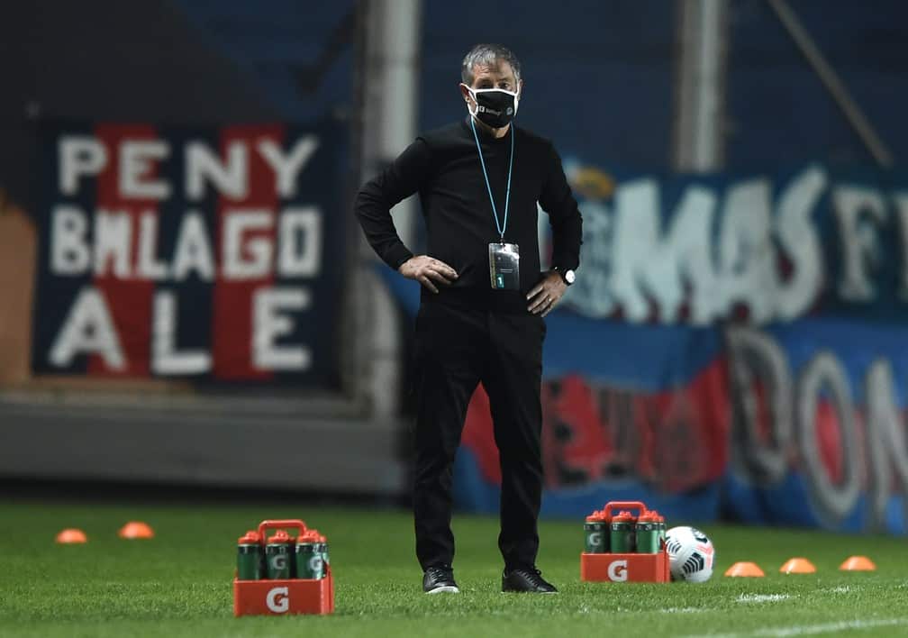 Ariel Holan comemora melhores 45 minutos do Santos sob seu comando: &ldquo;Espero que possamos repetir em Bras&iacute;lia o bom jogo que tivemos hoje&rdquo;