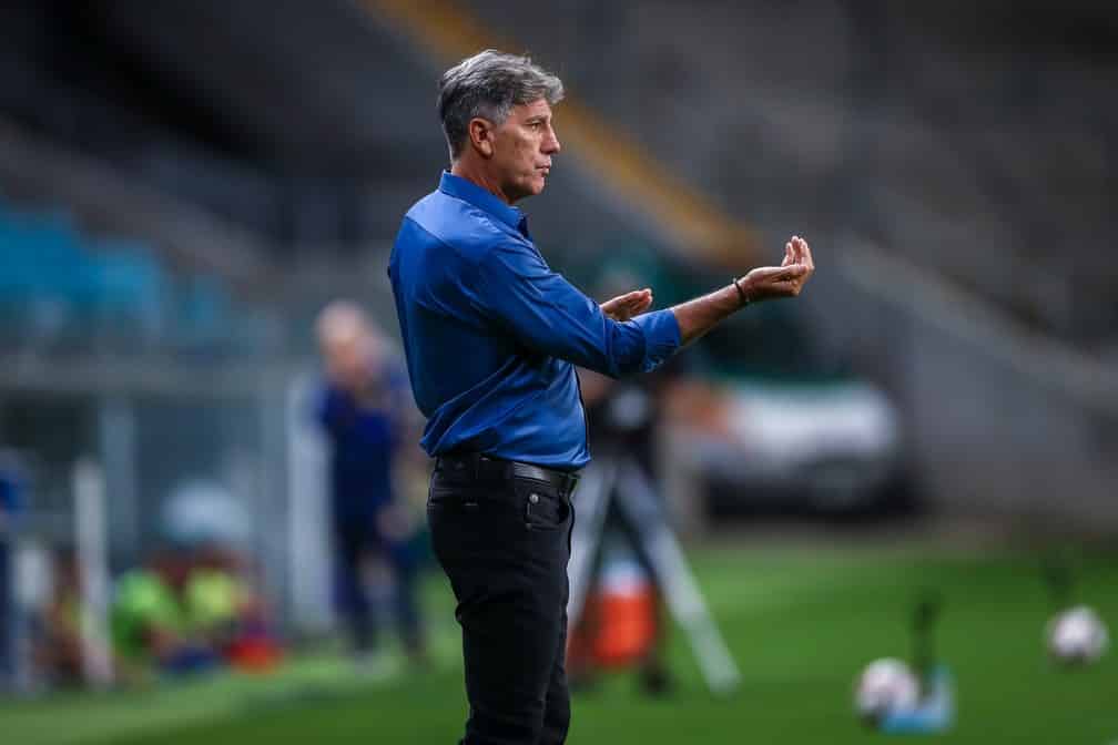 Corinthians apresenta projeto ao empres&aacute;rio de Renato Ga&uacute;cho