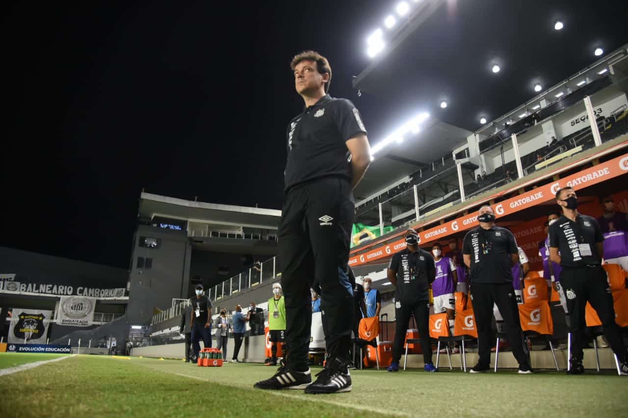 Marcelo Fernandes destaca import&acirc;ncia de Fernando Diniz: &ldquo;Agregou demais&rdquo;