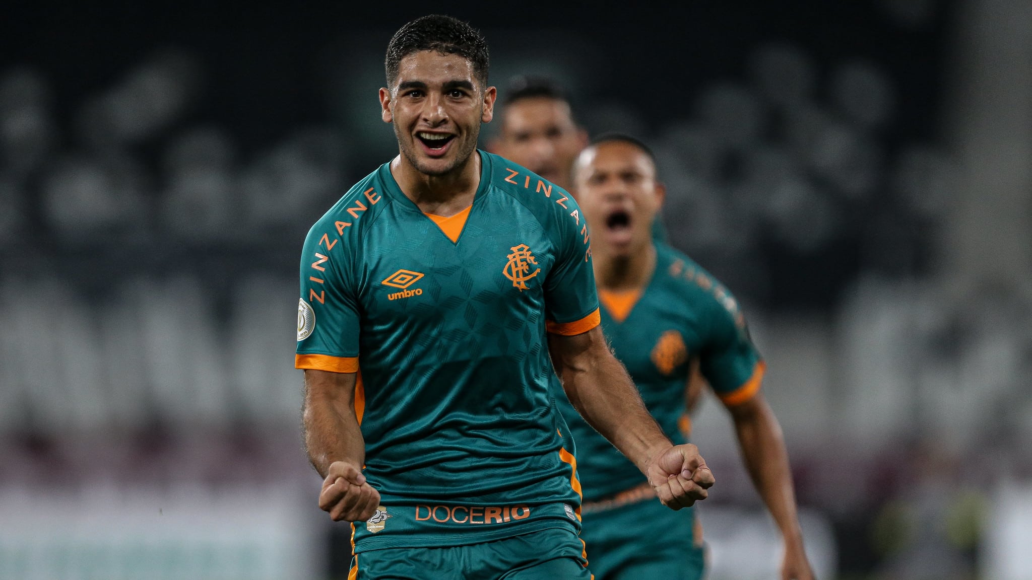 De sa&iacute;da do Flu: Michel Ara&uacute;jo vai para o Al Wasl