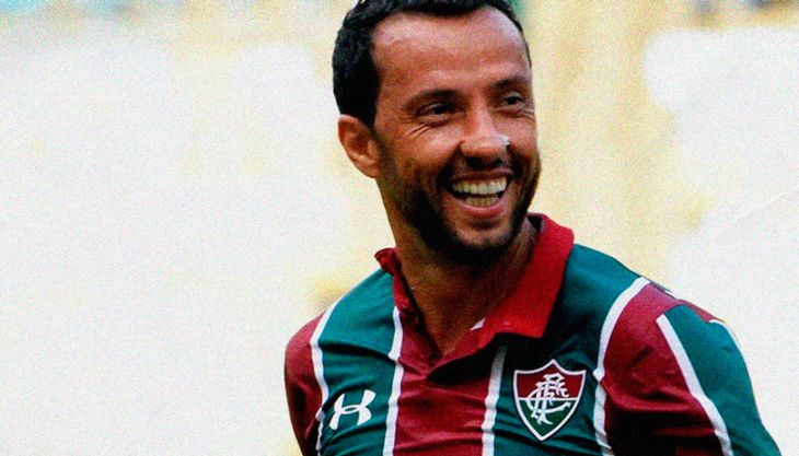 Nenê celebra gol no centésimo jogo pelo Flu