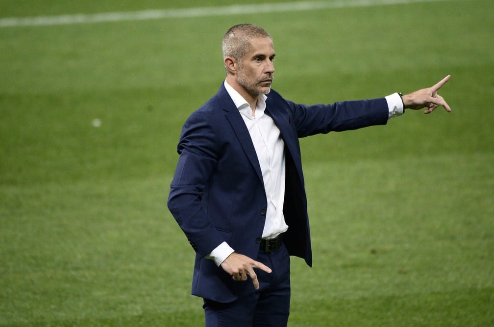 Sylvinho aponta cenário do Corinthians no Brasileirão: “Nós vamos lutar por pontos”