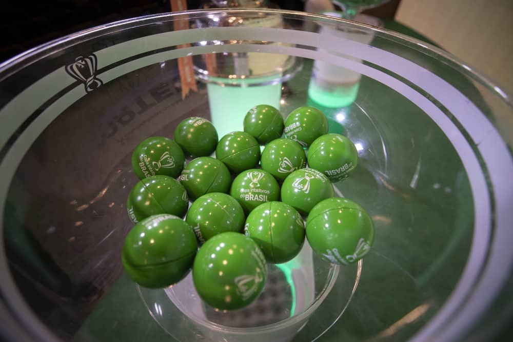 Santos conhecer&aacute; nesta ter&ccedil;a-feira, seu advers&aacute;rio das oitavas da Copa do Brasil