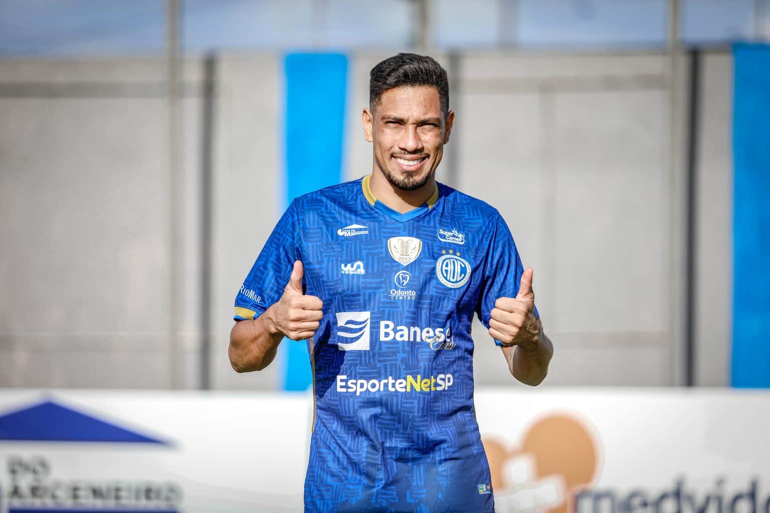 Hernane Brocador &eacute; apresentado e destaca: &ldquo;Voltei a ser feliz novamente&rdquo;