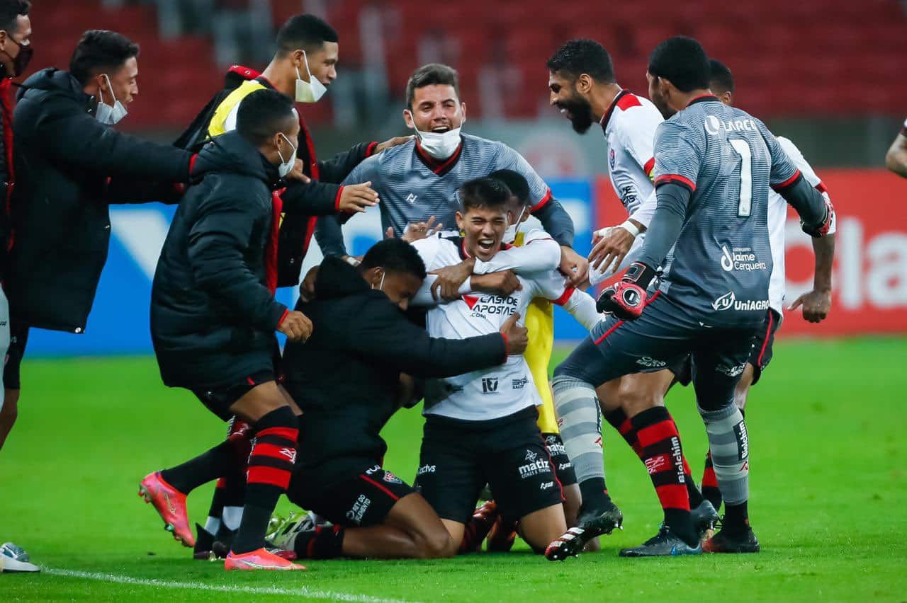 Internacional x Vitória como aconteceu – Resultado, destaques e reação