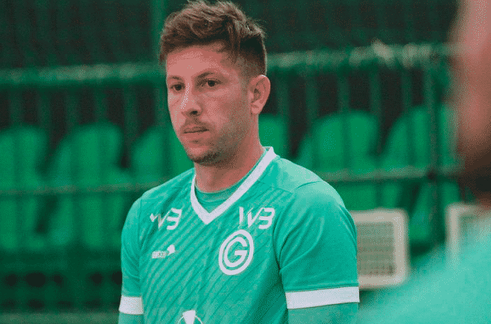 F&aacute;bio Sanches pode ser mais um refor&ccedil;o para a Ponte Preta. O jogador negocia rescis&atilde;o com Goi&aacute;s