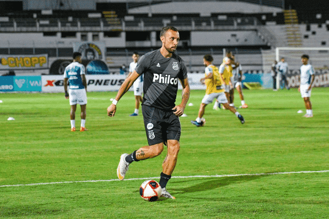 Paulo Sérgio anuncia saída da Ponte Preta para defender o Operário-PR