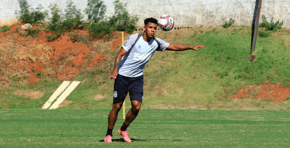 Andr&eacute; Luiz &eacute; regularizado e pode ser novidade na pr&oacute;xima rodada: &ldquo;Creio que o entrosamento n&atilde;o vai atrapalhar muito, n&atilde;o. Peguei um grupo bom, um grupo motivado, que est&aacute; disposto a tirar a Ponte Preta dessa situa&ccedil;&atilde;o&rdquo;