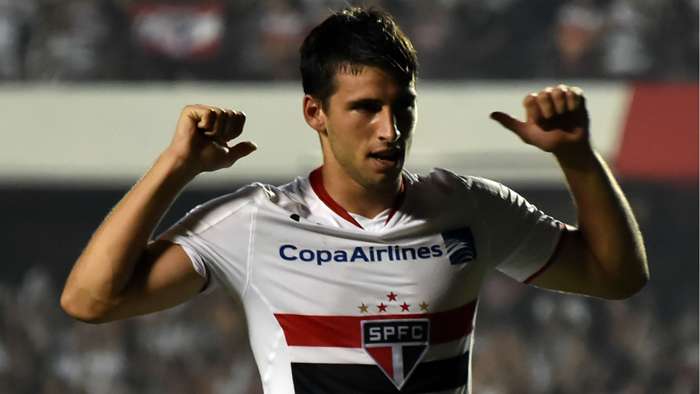Calleri fica cada vez mais distante do São Paulo