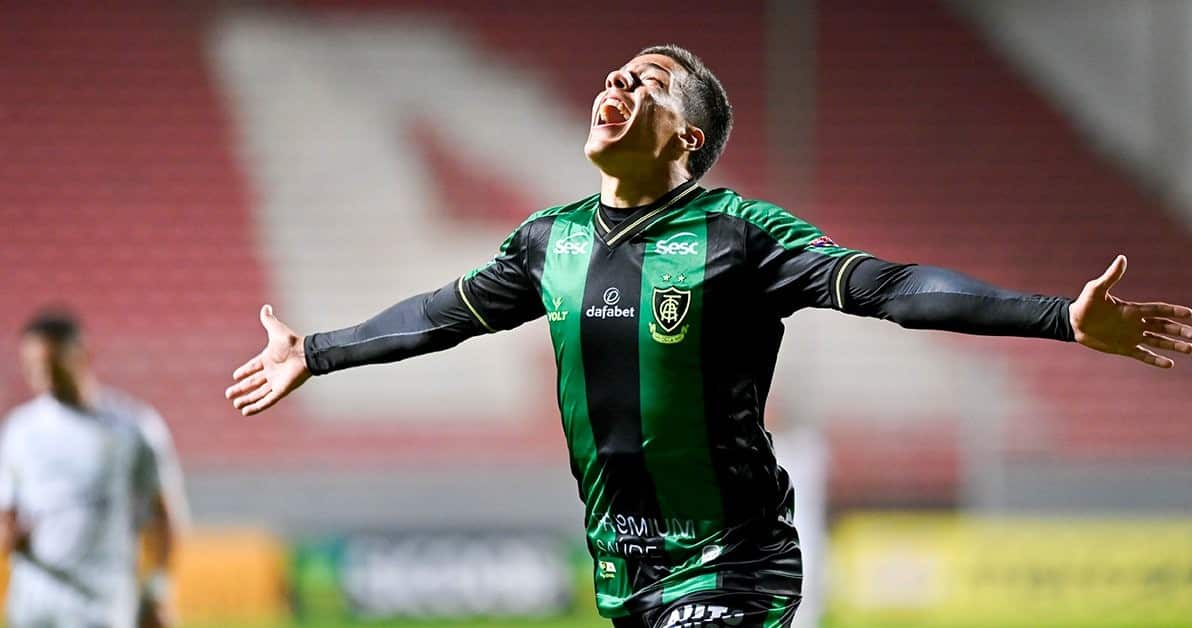 Carlos Alberto, a nova joia da base do Am&eacute;rica-MG