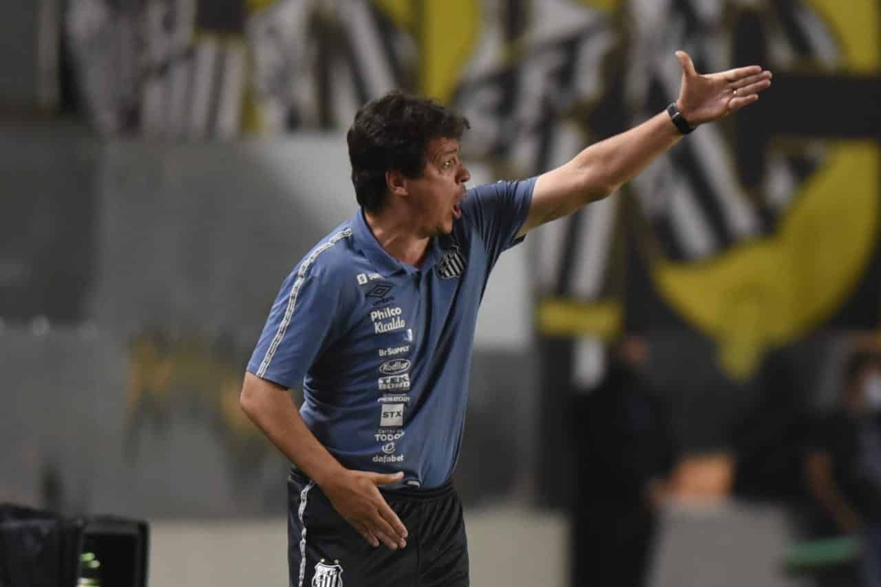 Diniz descarta contratação com saída de Kaio Jorge: “Podemos jogar de outras formas”