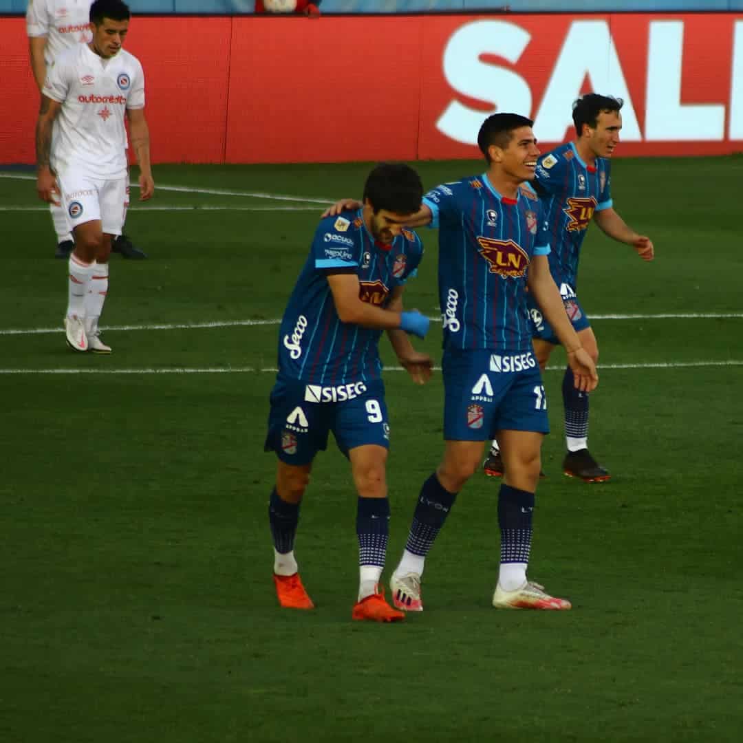 Arsenal Sarand&iacute; x Argentinos Juniors como aconteceu &ndash; resultado, destaques e rea&ccedil;&atilde;o