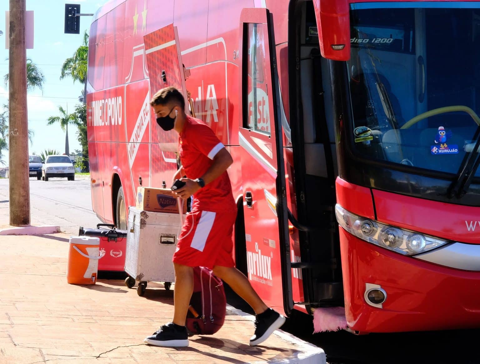 Buscando terceira vit&oacute;ria fora de casa, Vila Nova visita CRB
