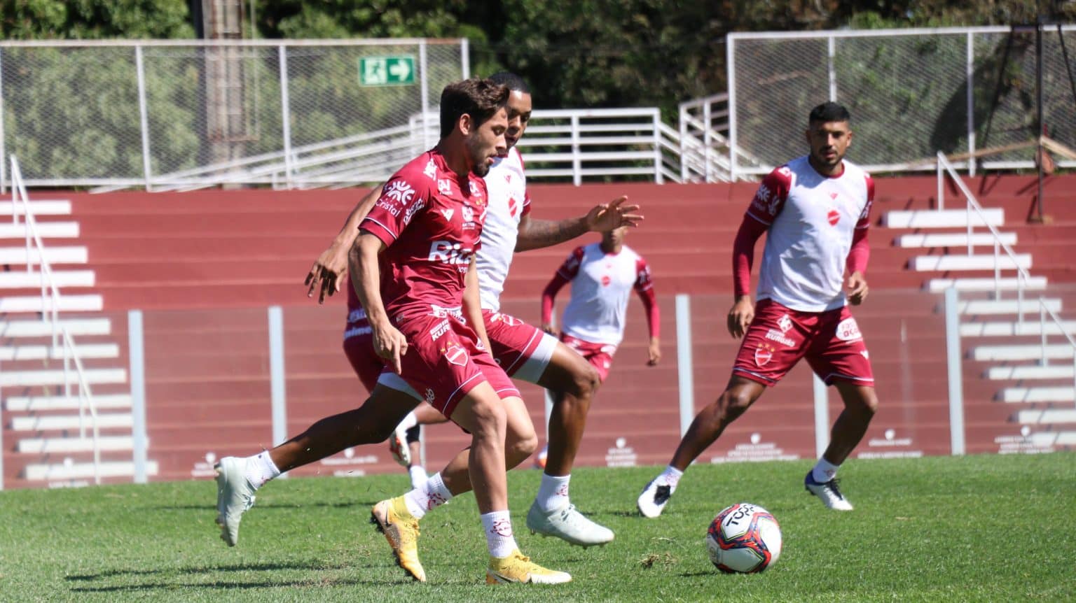 Mazetti fala sobre chegada ao Vila Nova: &ldquo;grande oportunidade&rdquo;